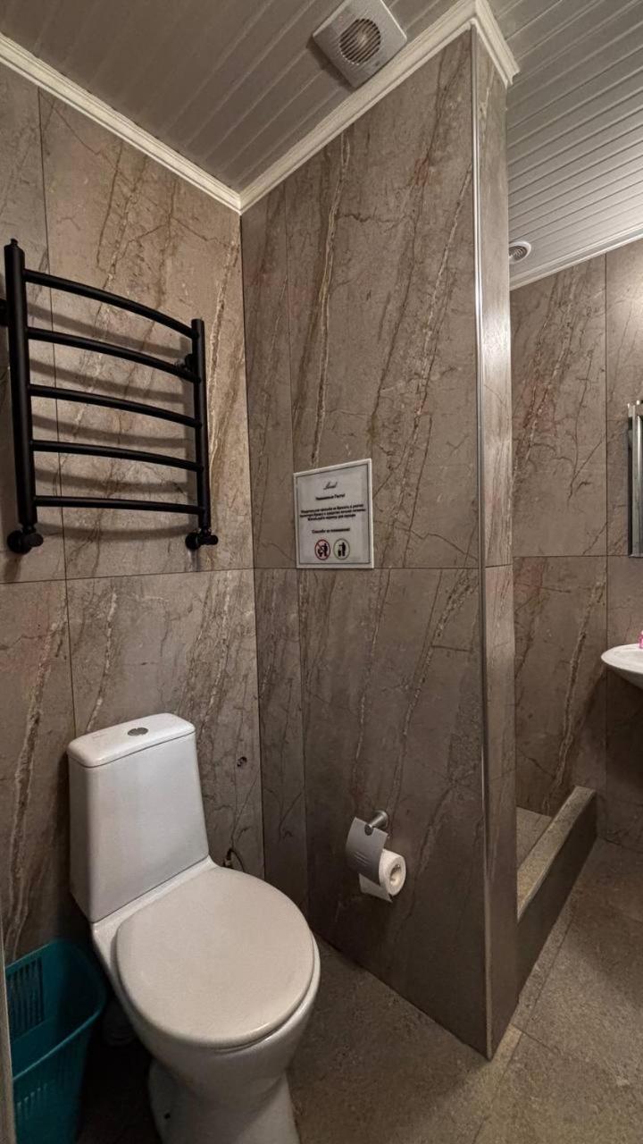 Premium hostel Tashkent Exterior foto