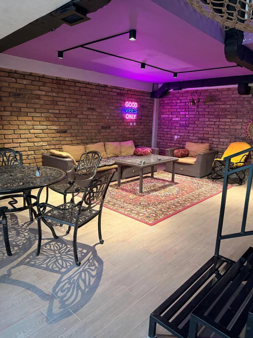 Premium hostel Tashkent Exterior foto